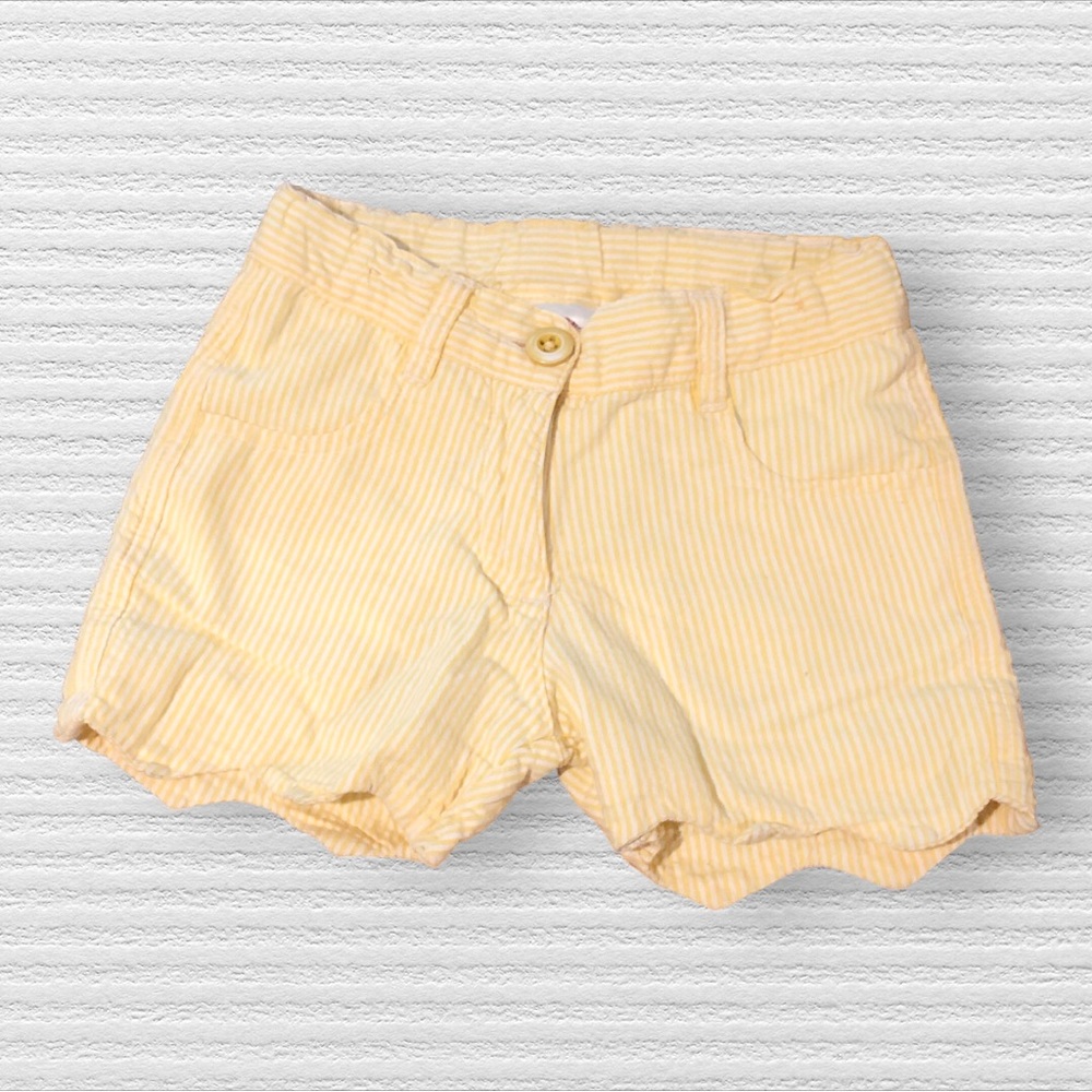 Rufflebutts Scalloped Shorts